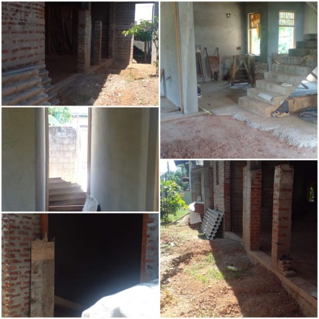 House With Land For Sale Arawwala