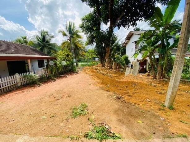 Land sale In Mathugama