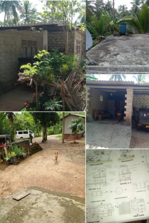 Land with House for Sale in Gampaha
