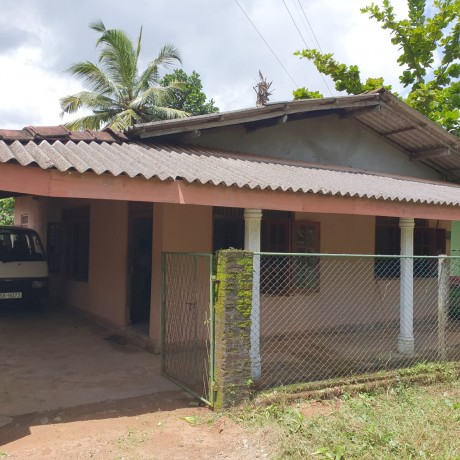House for sale in Dodangoda